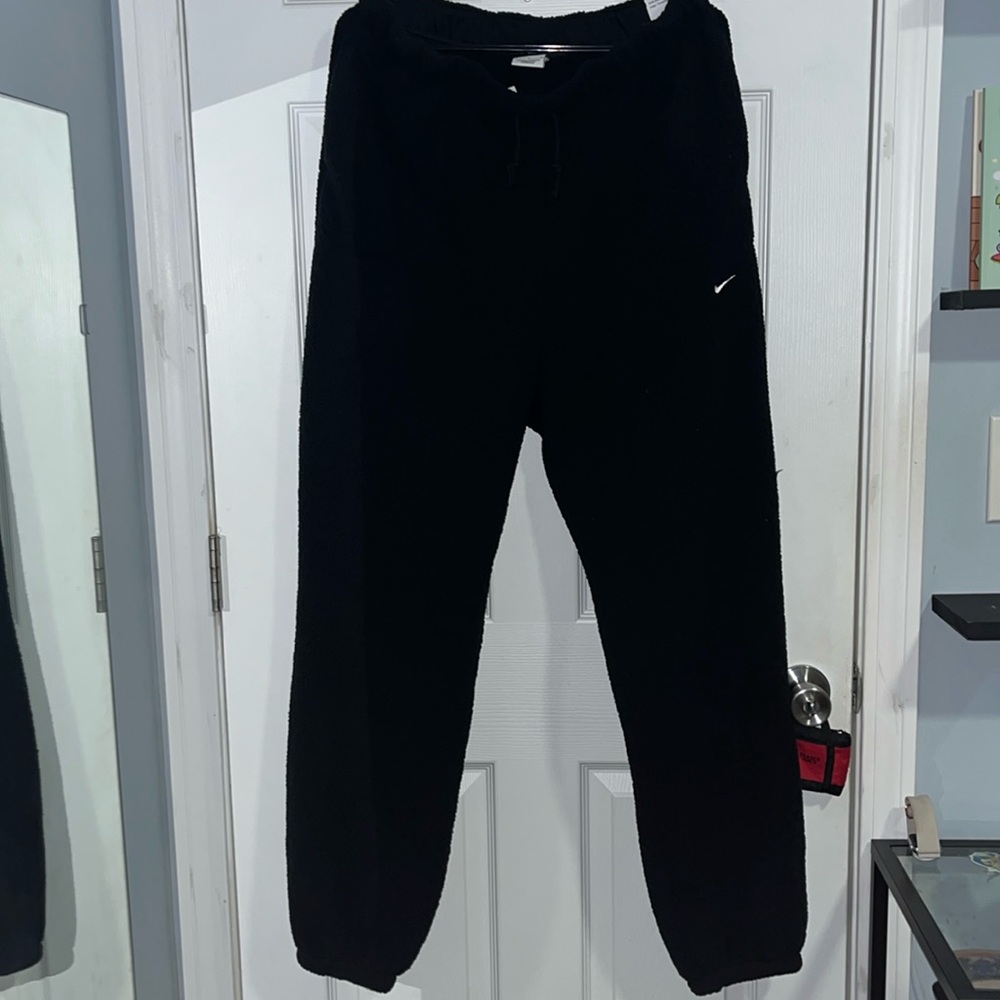 Nike Women Sherpa Sweat Pants Therma Fit